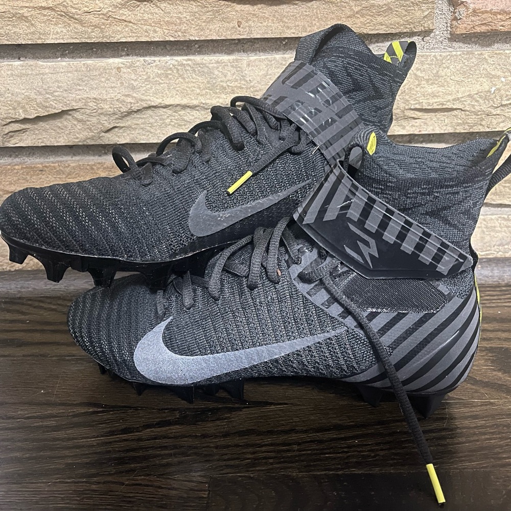 Brand New Nike Alpha Menace Elite Flyknit Control 9.5 Black Reflective